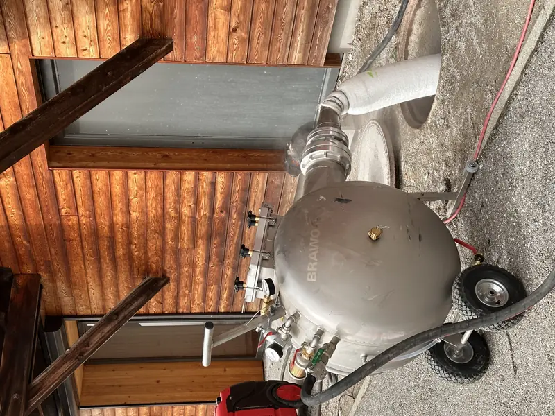 Réversion gaine de chemisage dans canalisation Chaillol (05)