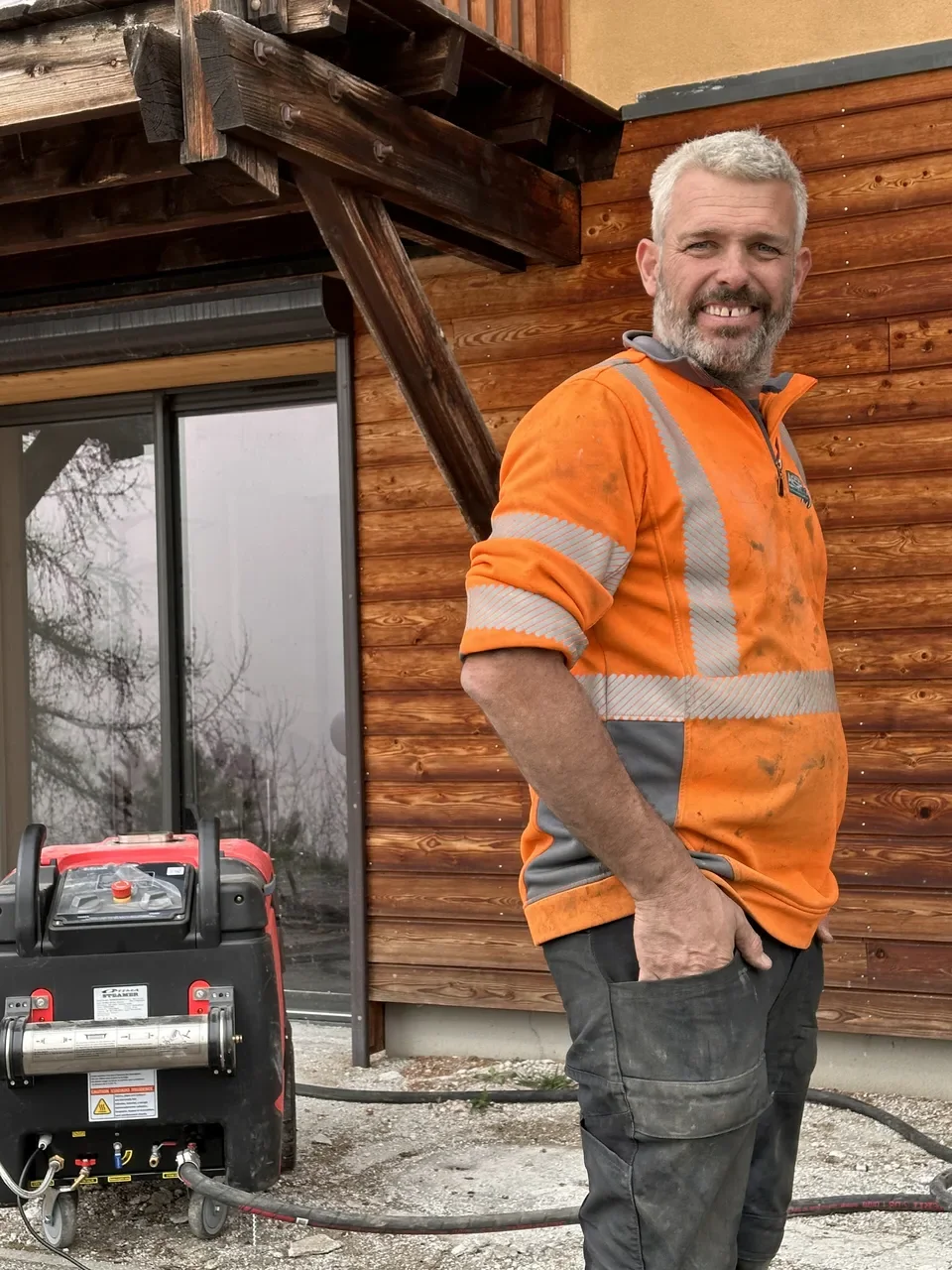 Gaine dans regard — ARC Assainissement