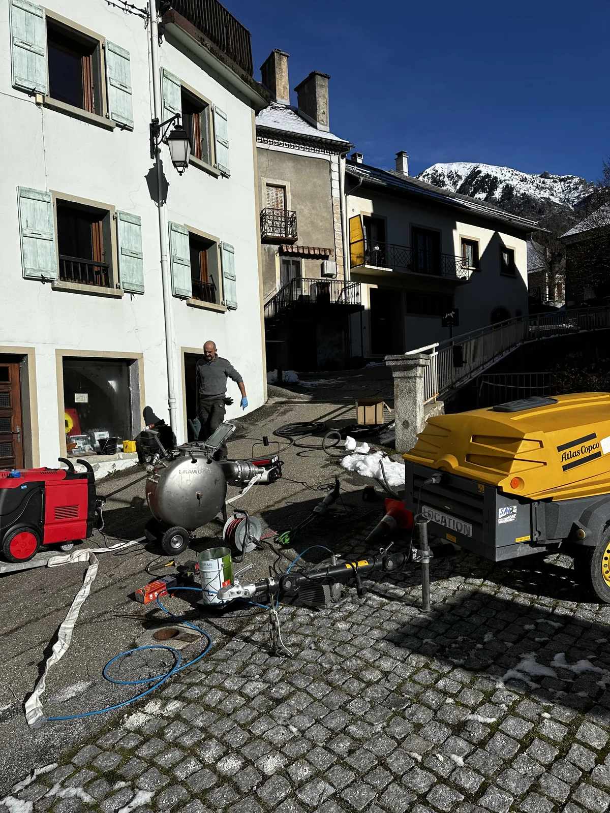 Intervention sur réseau communal à Saint-Firmin, Hautes-Alpes