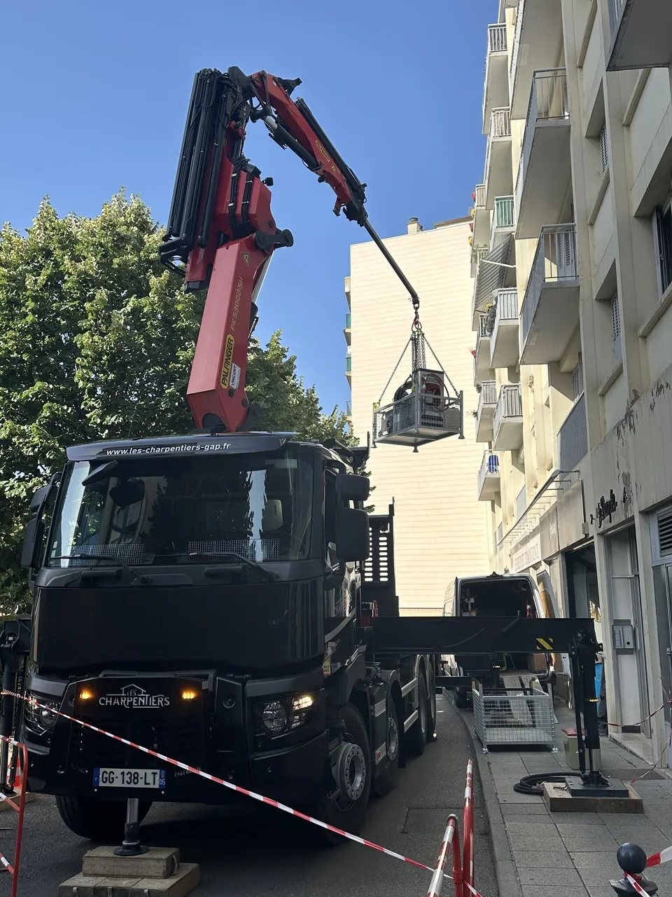 Grue déployée — ARC Assainissement