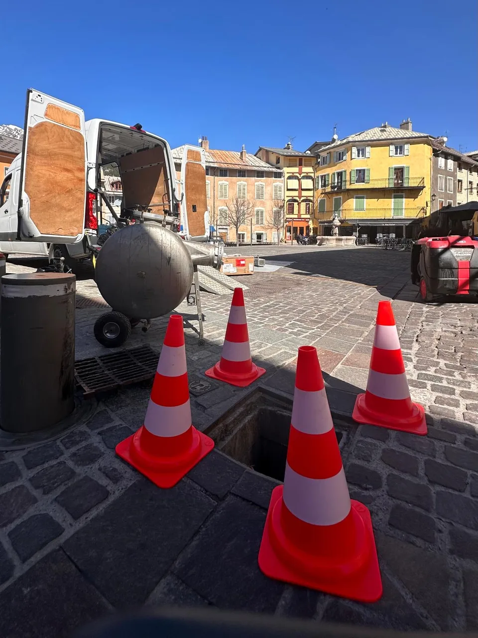 Chantier de chemisage à Embrun — ARC Assainissement