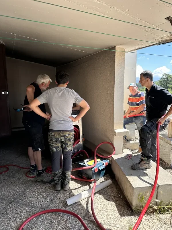 Réhabilitation collecteur canalisation copropriété Concorde Gap (05)